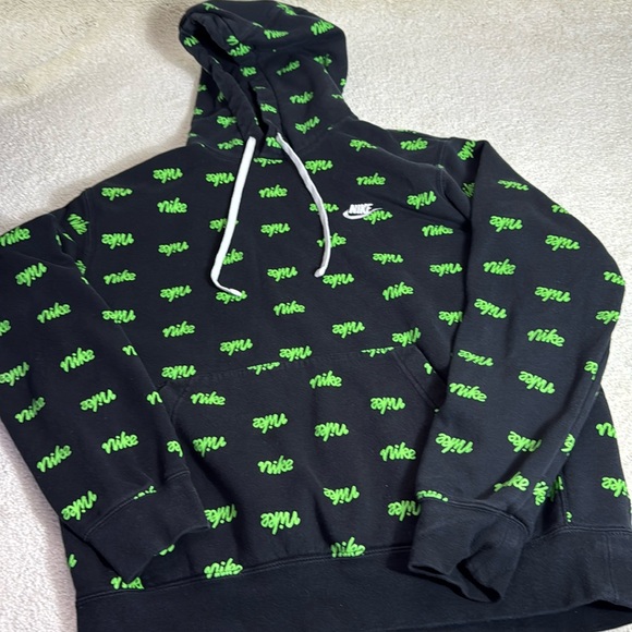 Nike Other - Nike Men's Black & Green Hoodie Sweatshirt-L-Y2K